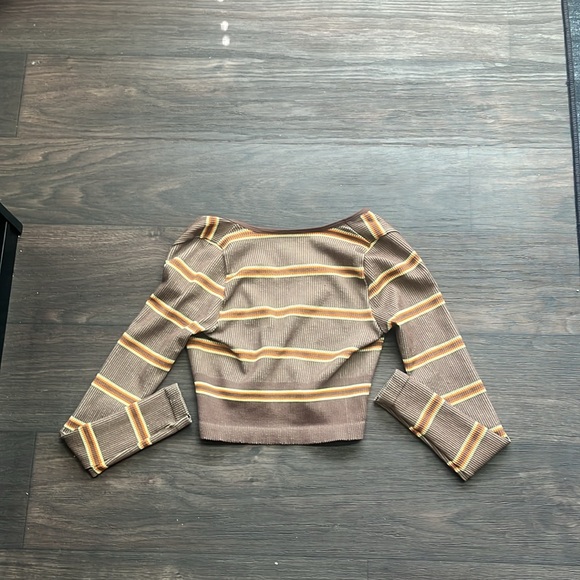 Long sleeve cropped shirt - Picture 5 of 5